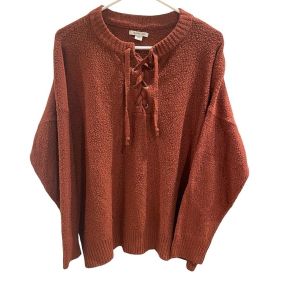 American Eagle Outfitters Sweaters - American Eagle Popcorn Sweater with Lace Front